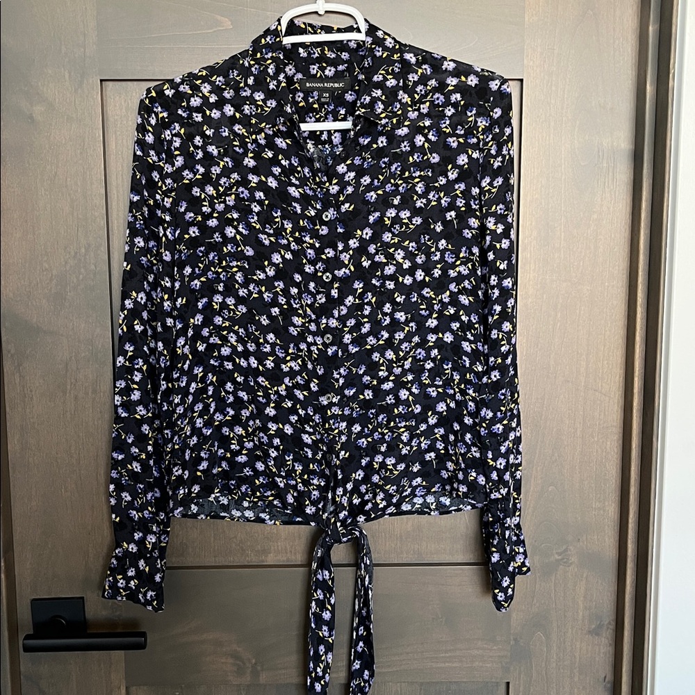 Banana Republic Button Down